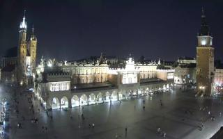 Kraków Rynek Główny - 02-11-2025 19:20