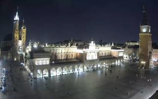 Kraków Rynek Główny - 02-11-2025 19:41