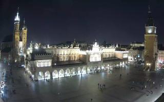 Kraków Rynek Główny - 02-11-2025 20:38
