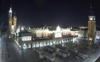 Kraków Rynek Główny - 19-11-2025 03:32