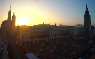 Kraków Rynek Główny - 13-12-2025 07:02