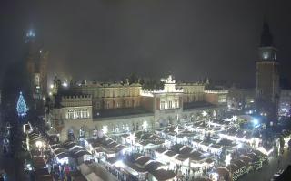 Kraków Rynek Główny - 16-12-2025 17:29