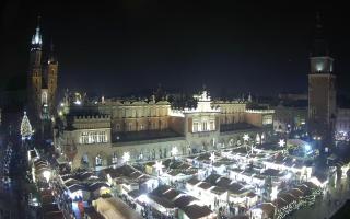 Kraków Rynek Główny - 18-12-2025 20:17