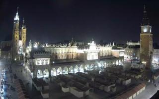 Kraków Rynek Główny - 21-03-2026 21:08