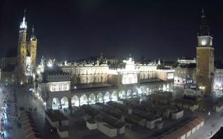 Kraków Rynek Główny - 21-03-2026 21:29