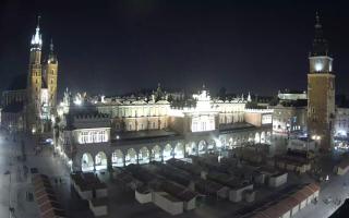 Kraków Rynek Główny - 21-03-2026 22:18