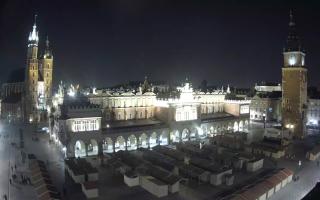 Kraków Rynek Główny - 22-03-2026 00:04