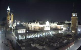 Kraków Rynek Główny - 22-03-2026 00:32