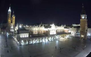 Kraków Rynek Główny - 28-04-2026 21:09