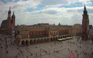 Kraków Rynek Główny - 01-05-2026 10:57
