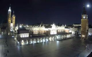 Kraków Rynek Główny - 28-07-2026 23:04