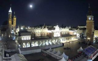 Kraków Rynek Główny - 30-07-2026 21:02