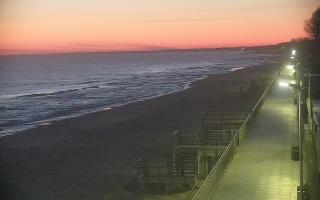 Sarbinowo - plaża wschód - 22-04-2026 02:47