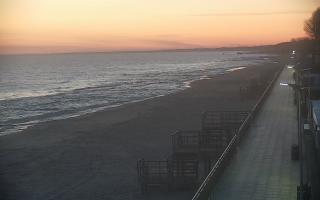 Sarbinowo - plaża wschód - 22-04-2026 03:11