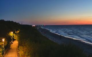 Dziwnów plaża - zachód - 21-07-2026 20:13