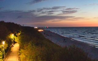 Dziwnów plaża - zachód - 06-08-2026 19:44