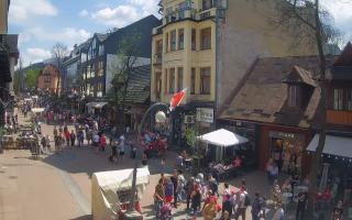 Zakopane - widok na Krupówki śro - 03-05-2025 12:01