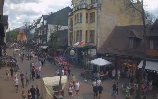 Zakopane - widok na Krupówki śro - 03-05-2025 12:11