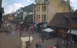 Zakopane - widok na Krupówki śro - 03-05-2025 14:13