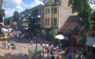 Zakopane - widok na Krupówki śro - 02-08-2025 13:19