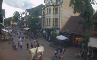 Zakopane - widok na Krupówki śro - 02-08-2025 15:07