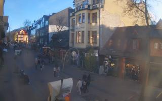 Zakopane - widok na Krupówki śro - 01-11-2025 14:16