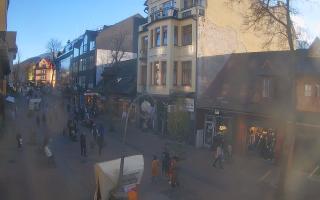 Zakopane - widok na Krupówki śro - 01-11-2025 14:04