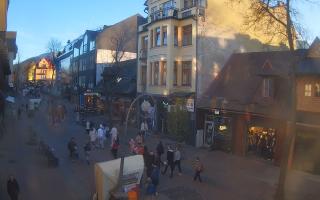 Zakopane - widok na Krupówki śro - 01-11-2025 14:42