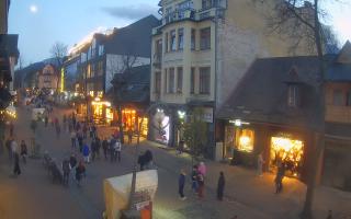 Zakopane - widok na Krupówki śro - 01-11-2025 15:33