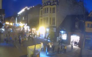 Zakopane - widok na Krupówki śro - 01-11-2025 15:58