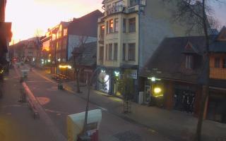 Zakopane - widok na Krupówki śro - 02-11-2025 05:21