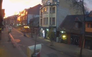 Zakopane - widok na Krupówki śro - 02-11-2025 05:23