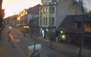 Zakopane - widok na Krupówki śro - 02-11-2025 05:27