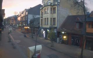 Zakopane - widok na Krupówki śro - 02-11-2025 05:31