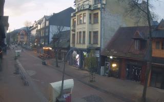 Zakopane - widok na Krupówki śro - 02-11-2025 05:39