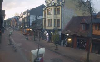 Zakopane - widok na Krupówki śro - 02-11-2025 05:41