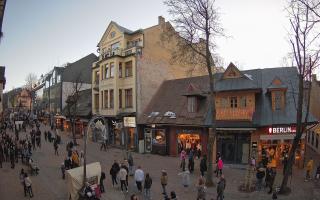 Zakopane - widok na Krupówki śro - 13-12-2025 13:43