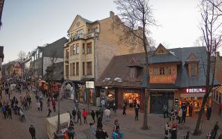 Zakopane - widok na Krupówki śro - 13-12-2025 14:18