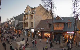 Zakopane - widok na Krupówki śro - 13-12-2025 14:39