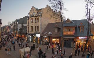 Zakopane - widok na Krupówki śro - 13-12-2025 14:46