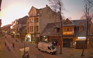 Zakopane - widok na Krupówki śro - 16-12-2025 06:13