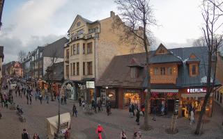 Zakopane - widok na Krupówki śro - 12-02-2026 15:26