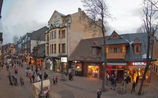 Zakopane - widok na Krupówki śro - 12-02-2026 15:47