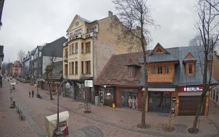 Zakopane - widok na Krupówki śro - 17-03-2026 06:23