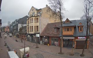 Zakopane - widok na Krupówki śro - 17-03-2026 06:44