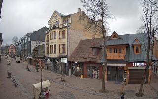 Zakopane - widok na Krupówki śro - 17-03-2026 06:51