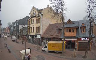 Zakopane - widok na Krupówki śro - 17-03-2026 07:34