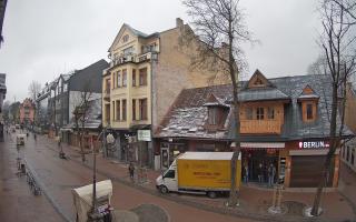 Zakopane - widok na Krupówki śro - 17-03-2026 08:44