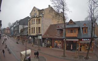 Zakopane - widok na Krupówki śro - 17-03-2026 10:15