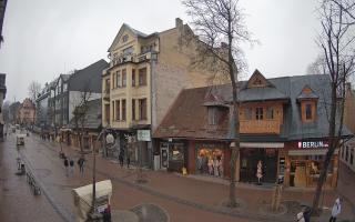 Zakopane - widok na Krupówki śro - 17-03-2026 10:22